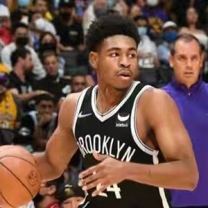  米德尔顿关键三分命中雄鹿险胜篮网夺魁