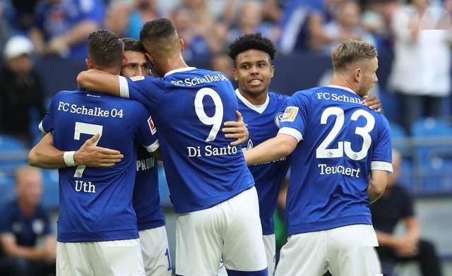  沙尔克04百年豪门触底反弹，帝王蓝重启复兴计划  